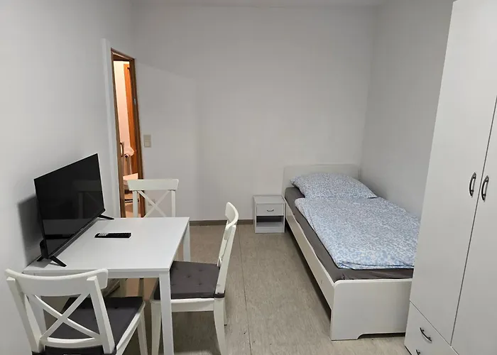 Monteurzimmer Monteurwohnung Monteuruenterkunft In